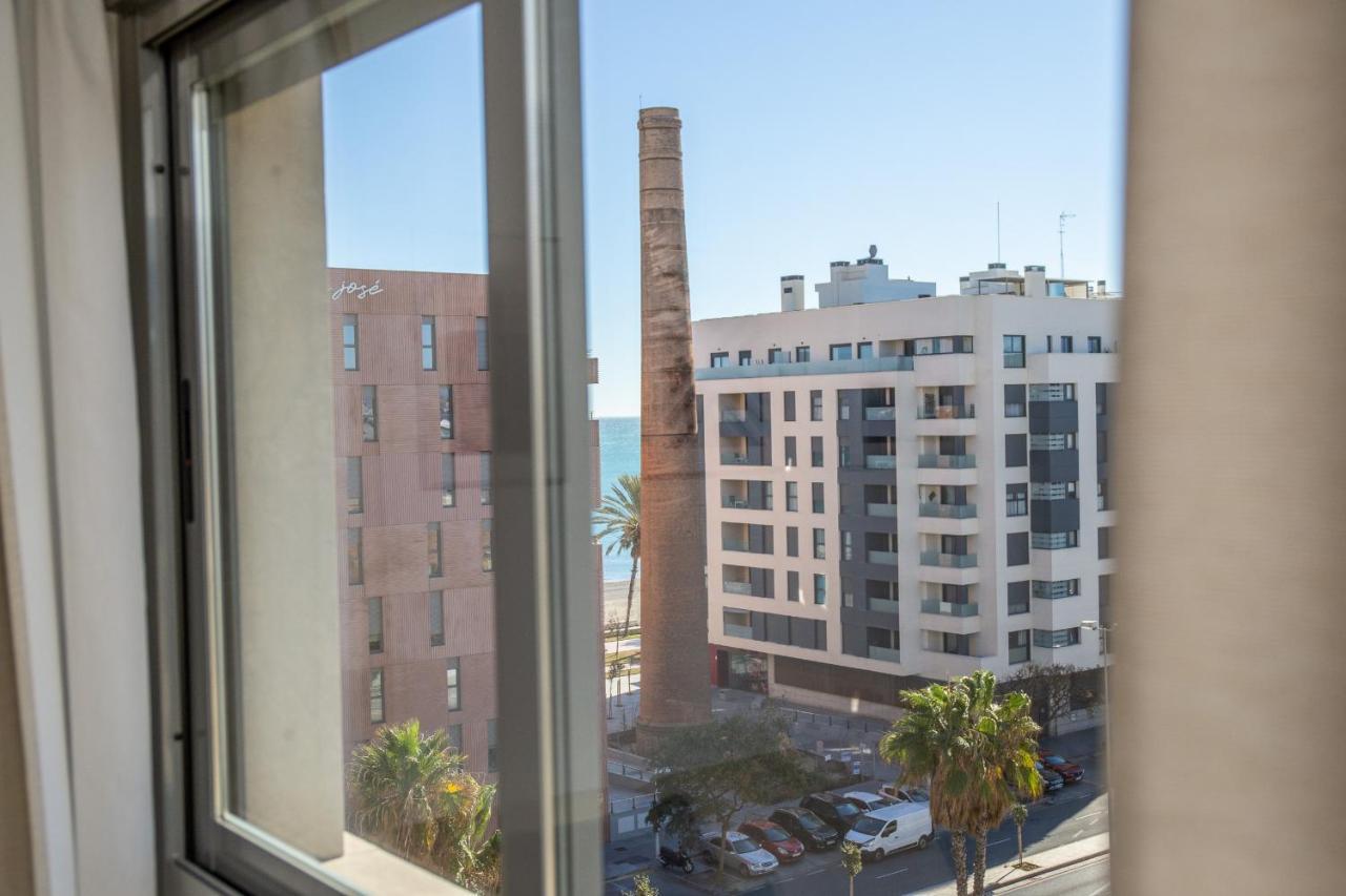 C13 Seaside With Pool And Parking Apartment Málaga